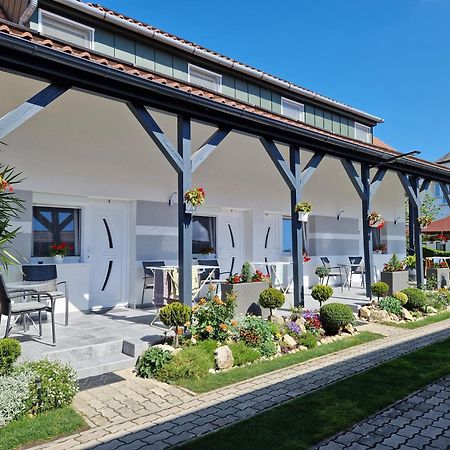 Hajnalka Vendeghaz Hotel Buk Luaran gambar