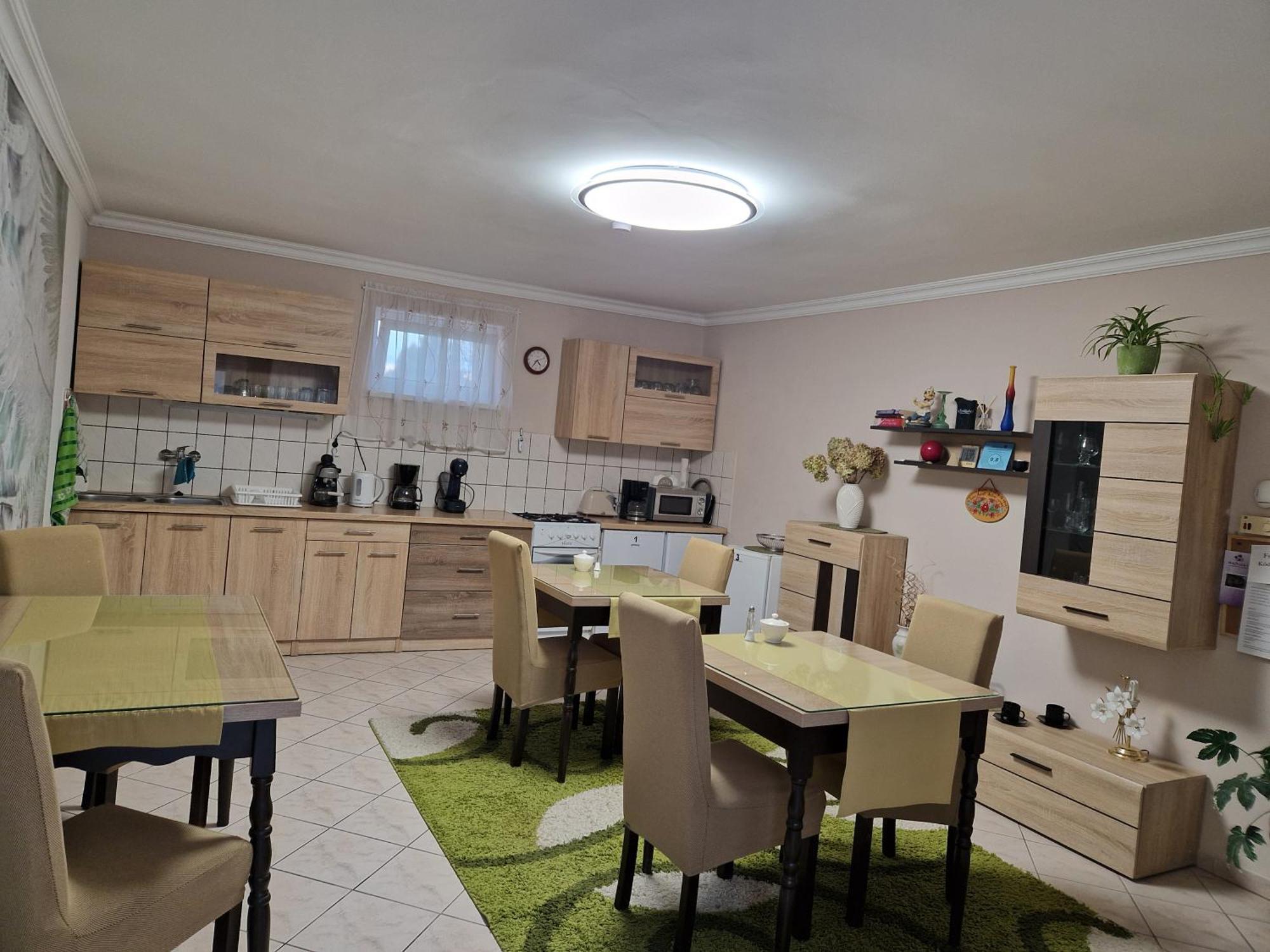 Hajnalka Vendeghaz Hotel Buk Luaran gambar