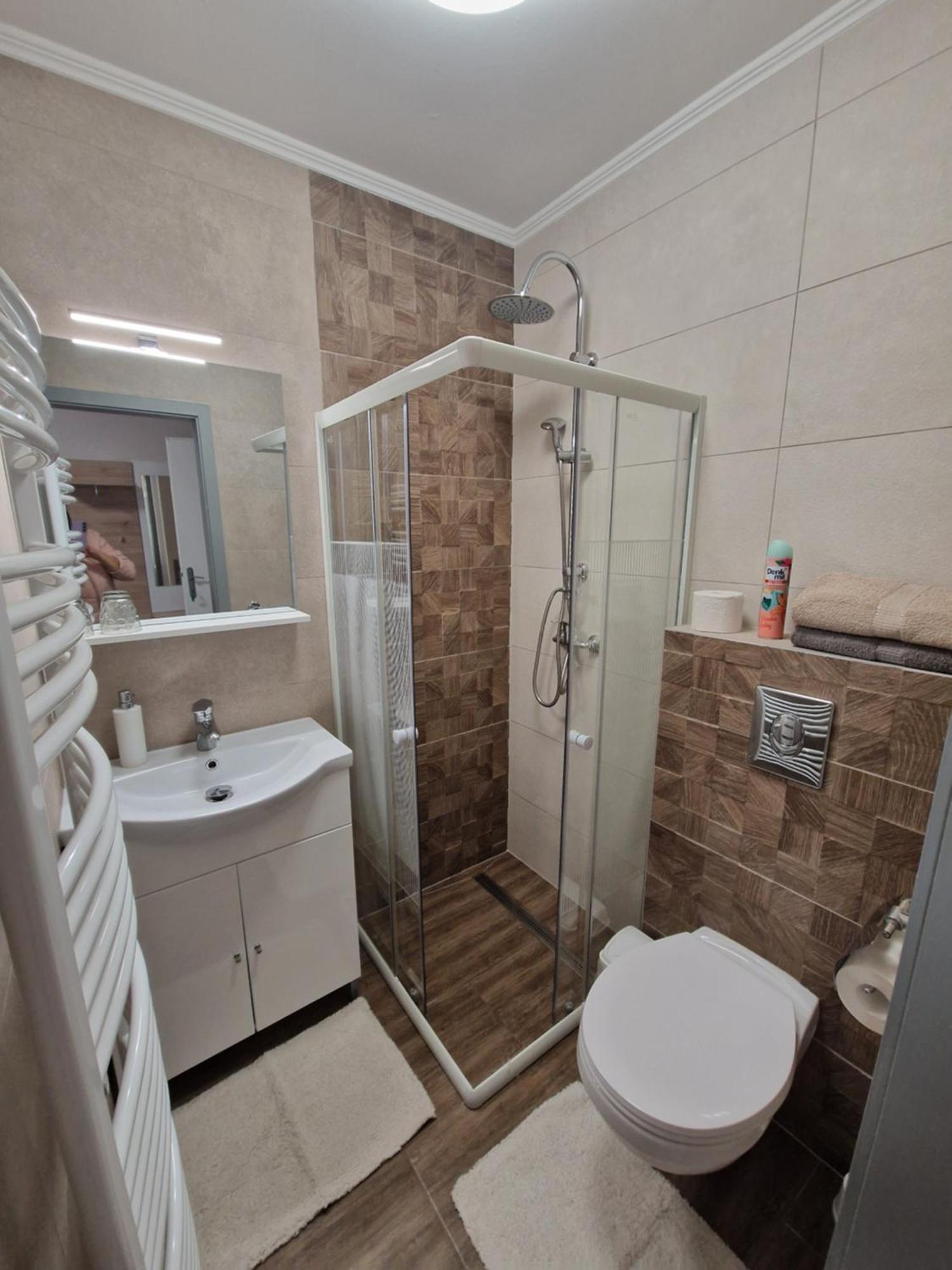 Hajnalka Vendeghaz Hotel Buk Luaran gambar